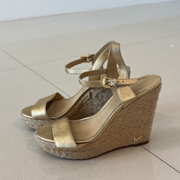 Michael Kors Metallic Gold Wedge Sandals - Picture 1 of 11
